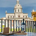 Wine & Books Hotel 5*