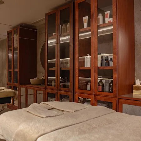 Wine & Books Hotel Lisbona