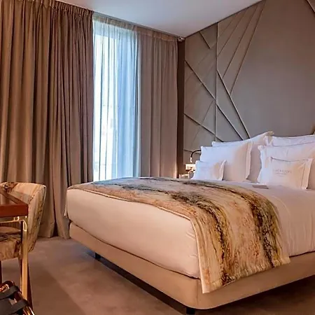 Wine & Books Hotel Lisbon