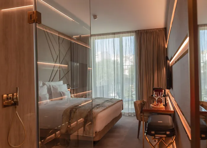 Wine & Books ホテル リスボン