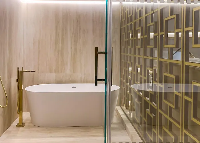 ホテル Wine & Books 5*